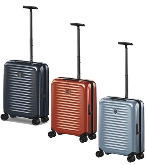 victorinox luggage australia.